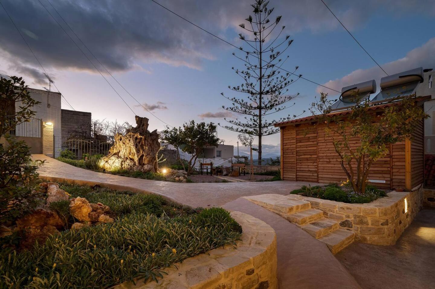 Physis Country House Near Matala Beach & Faistos Kouses Buitenkant foto