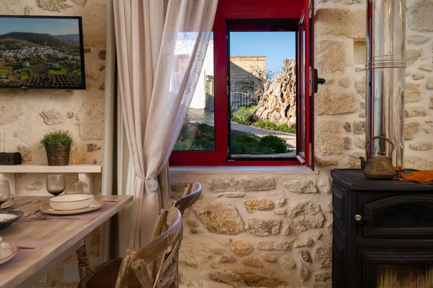 Physis Country House Near Matala Beach & Faistos Kouses Buitenkant foto