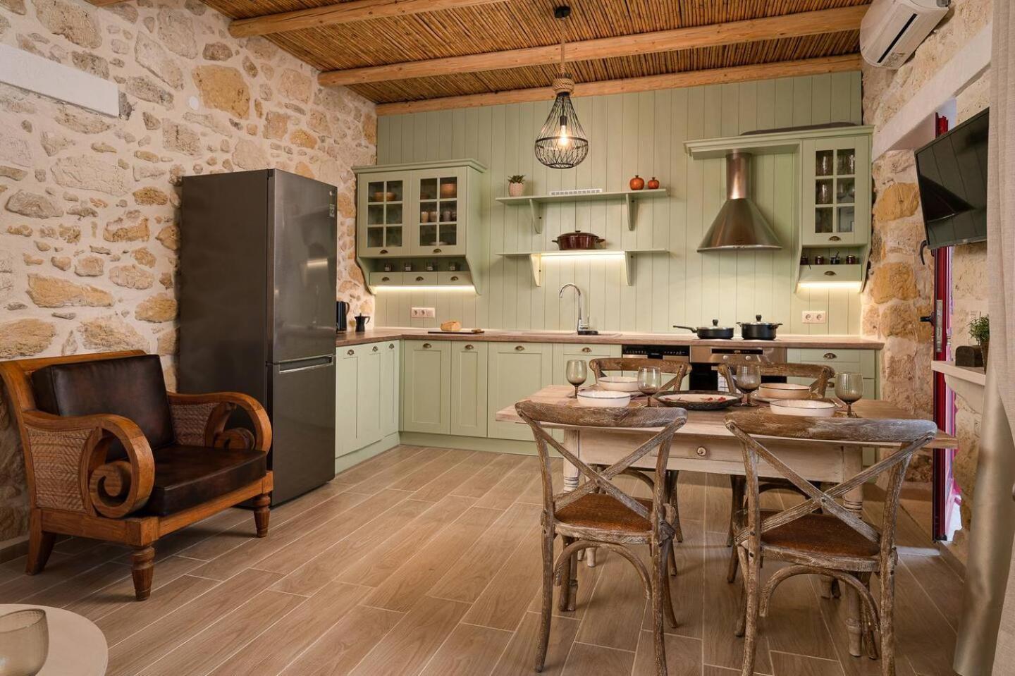 Physis Country House Near Matala Beach & Faistos Kouses Buitenkant foto
